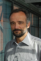 Portraitfoto Jürgen Matthäus